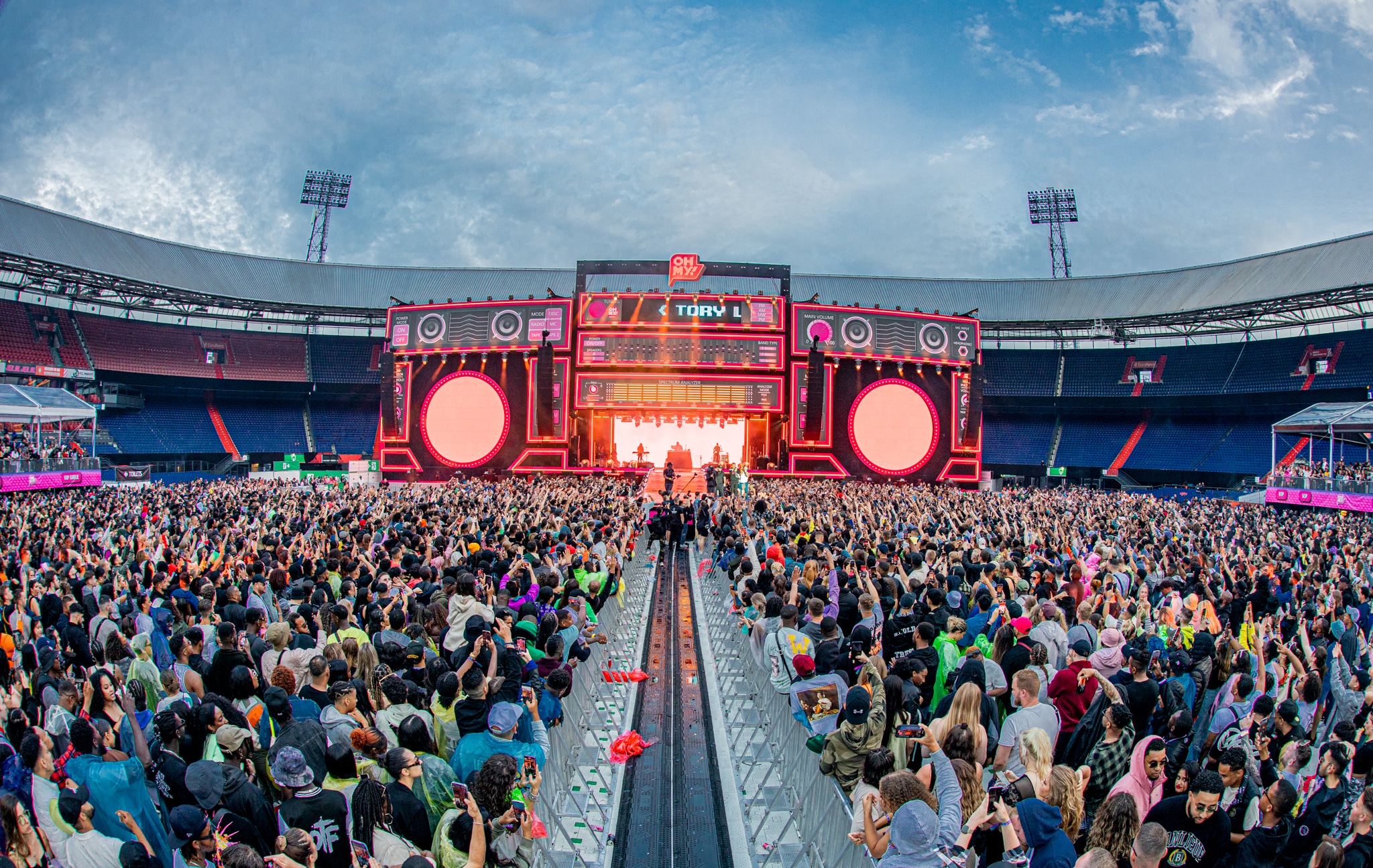 OH MY! Festival verhuist na een jaar alweer uit Rotterdam: 15 juli op  Almere Strand